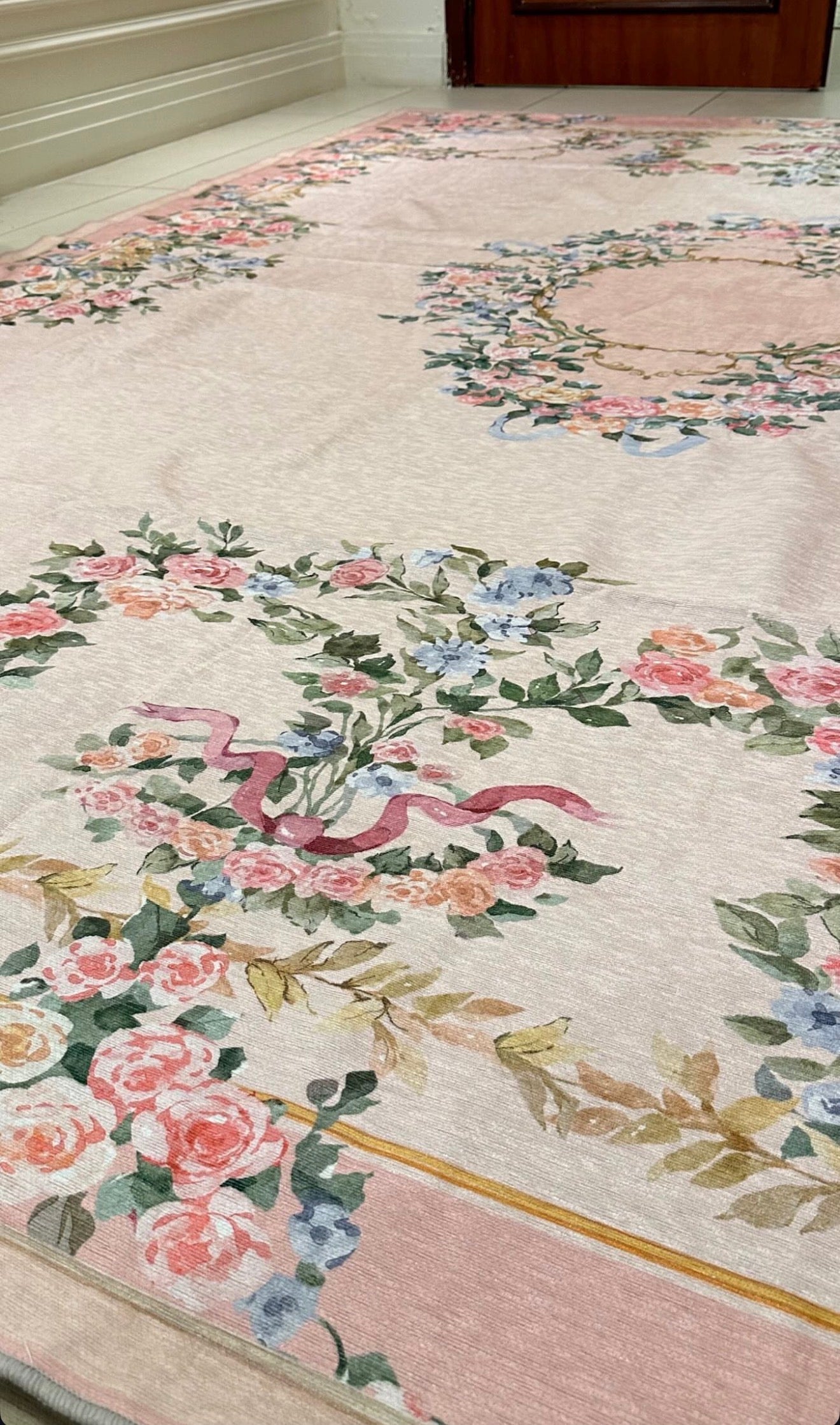 Peach pink Floral Rug